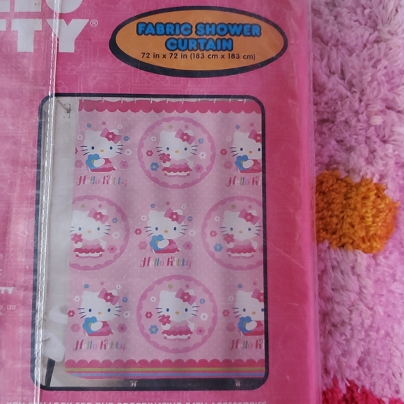COPY - Hello kitty Bathroom set - Picture 2 of 8
